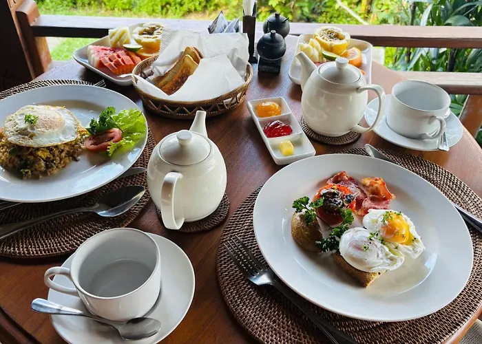 Neyang * Ubud (Bali)